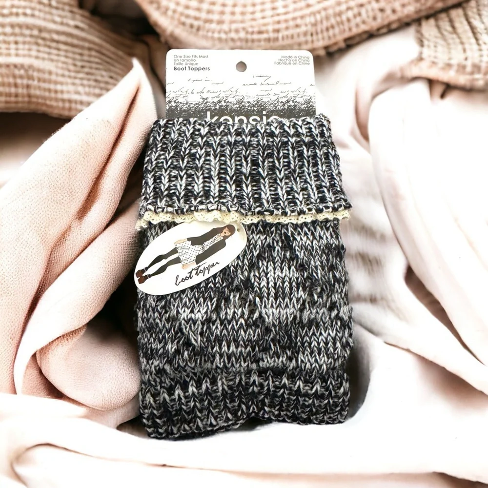 NWT Kensie Black White Knit Boot Toppers Cozy Winter Boot Cuffs